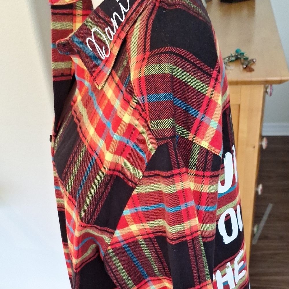Women's Hocus Pocus Dani Button-Up Shirt - Classic Flannel Style - Picture 3 of 7